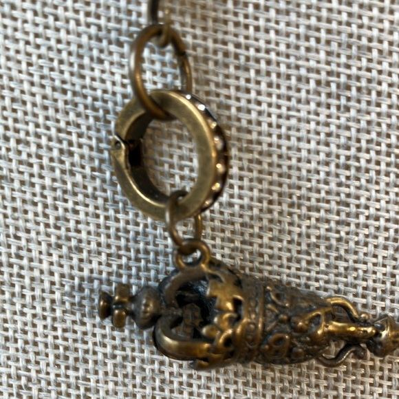 Cupcake Girl Necklace - Picture 8 of 8